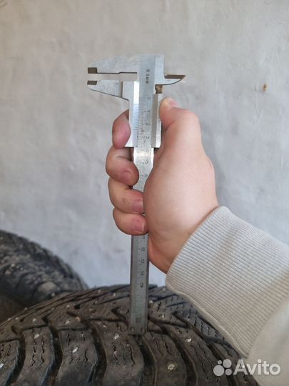 Nokian Tyres Hakkapeliitta 8 SUV 235/55 R20