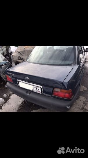 Крышка багажника Ford Escort V