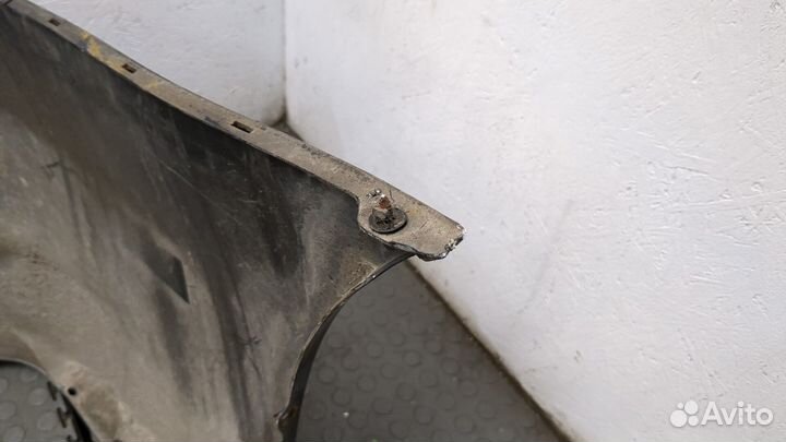 Бампер Mitsubishi Grandis, 2005