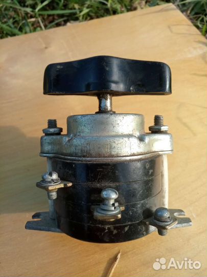 Переключатель 220/380