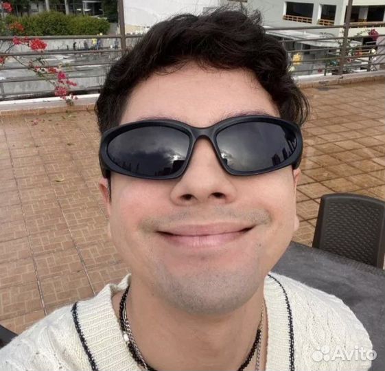 Очки в стиле balenciaga y2k есть разные