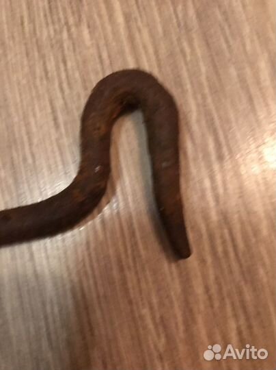 Крючок дверной, железный, старый