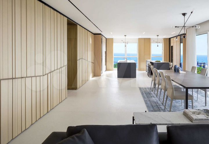 3-к. квартира, 125 м², 10/17 эт.