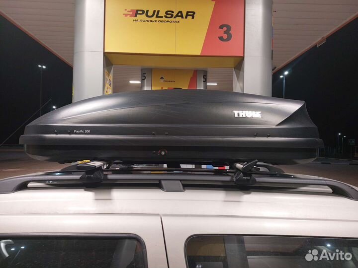 Thule Pacific 200 (410 л)