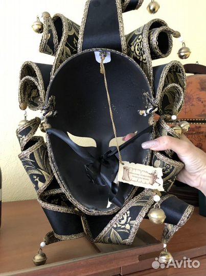 Венецианская маска