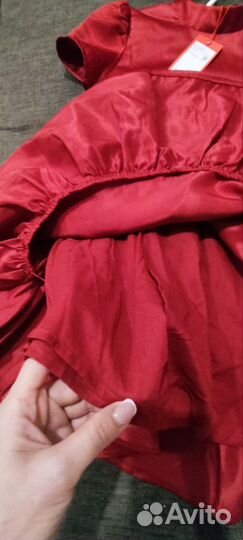 Платье на девочку размер 134-140 на 9 лет