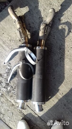 В продаже выхлопные трубы