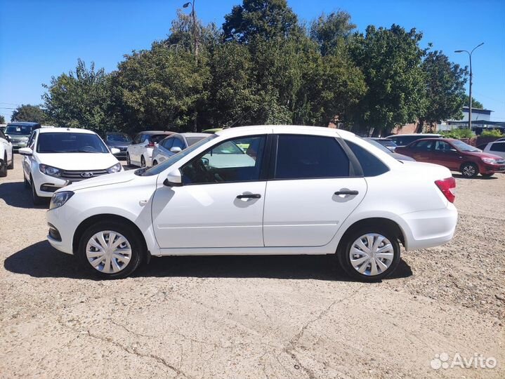 LADA Granta 1.6 МТ, 2019, 62 000 км