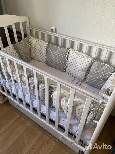 Бортики в детскую кроватку