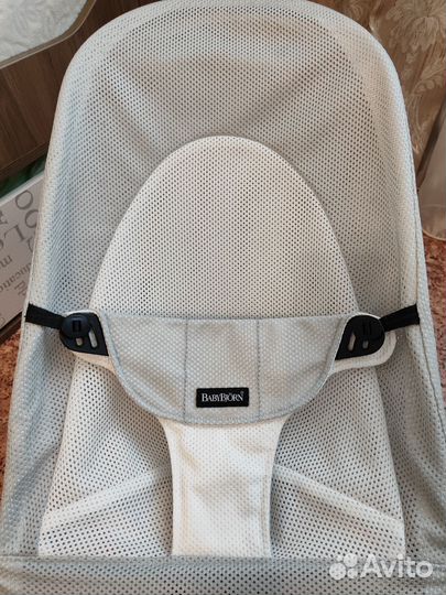 Шезлонг babybjorn