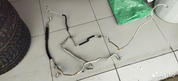 Suzuki SX4 трубки кондиционера