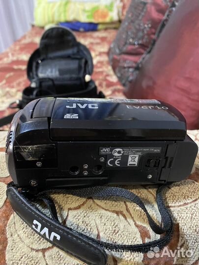 Видеокамера JVC GZ-MS110BE