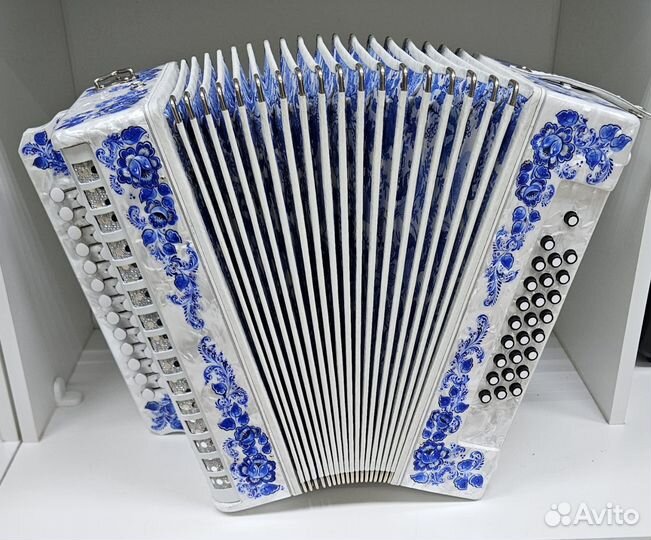Гармонь заказная