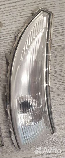 Поворотник Renault Kaptur 2222000191