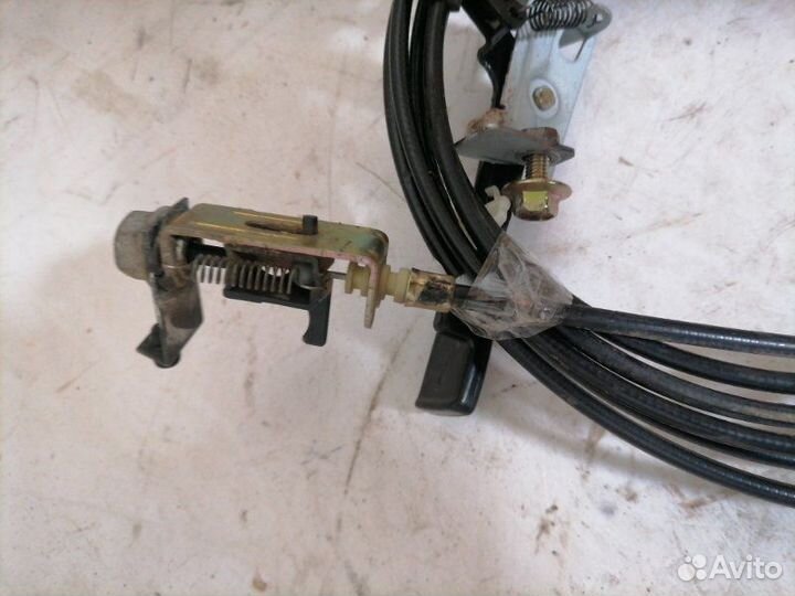 Тросик лючка топливного бака в сборе Kia Sportage