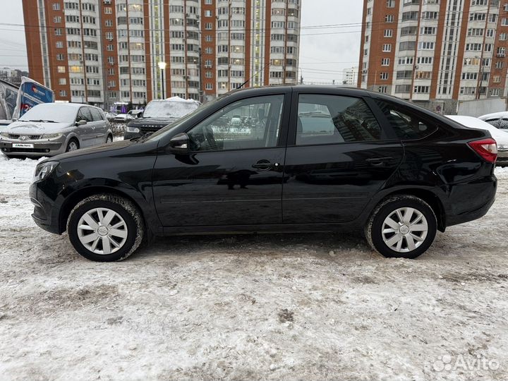 LADA Granta 1.6 МТ, 2023, 5 707 км