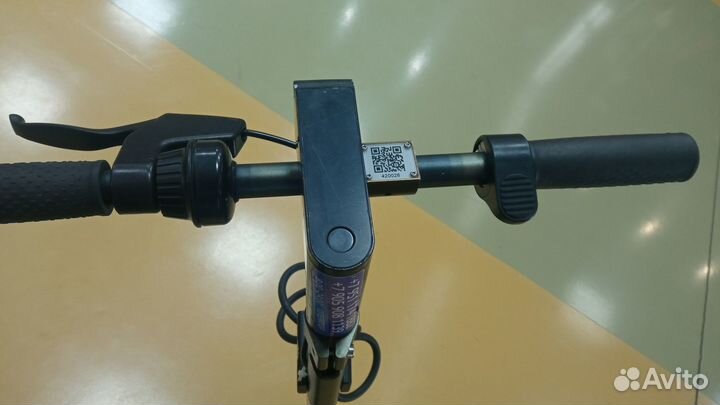 Электросамокат zevs