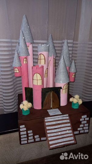 Поделка Замок