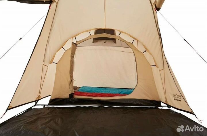 Палатка 4 местная с тамбуром