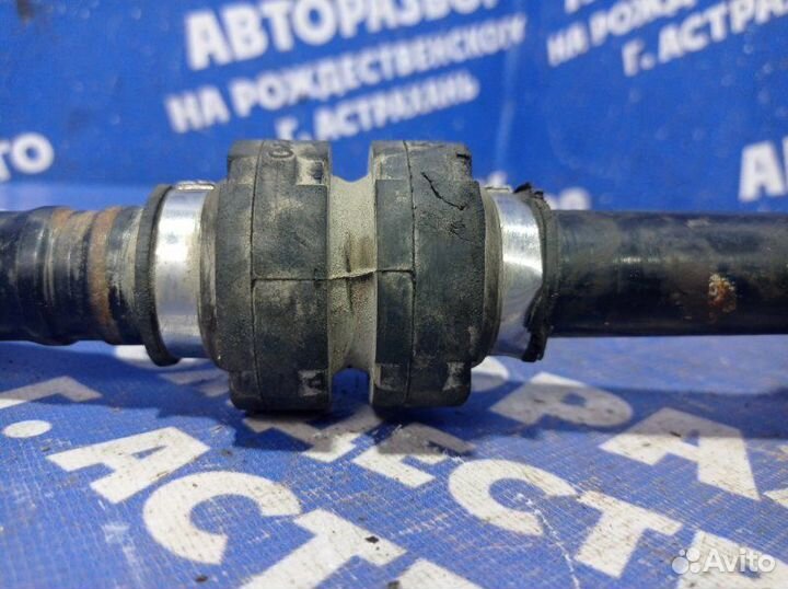 Левый привод Nissan X-Trail T30 внедорожник QR25DE