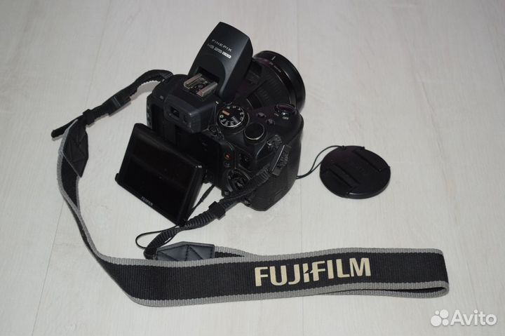 Фотоаппарат fujifilm HS 25