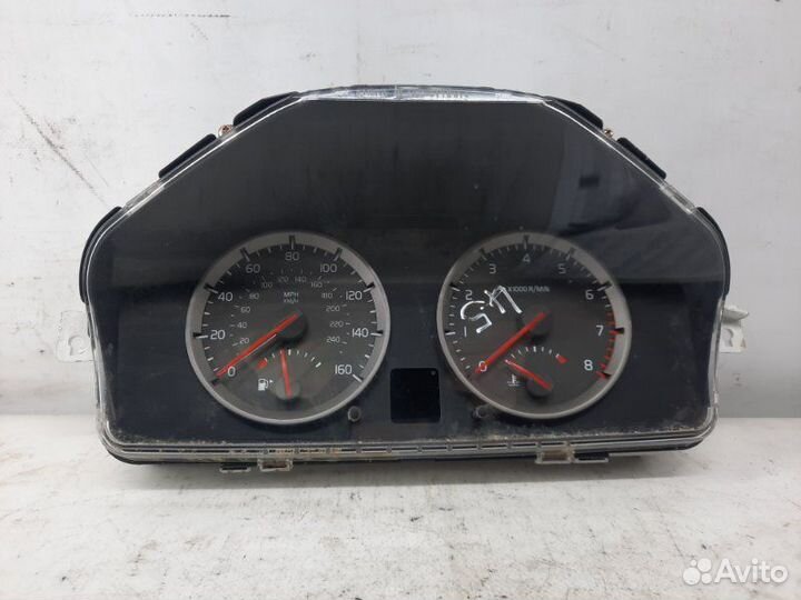 Щиток приборов (приборная панель) Volvo S40 седан