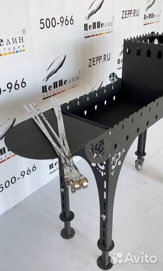 Мангал «Замок» с подказанником