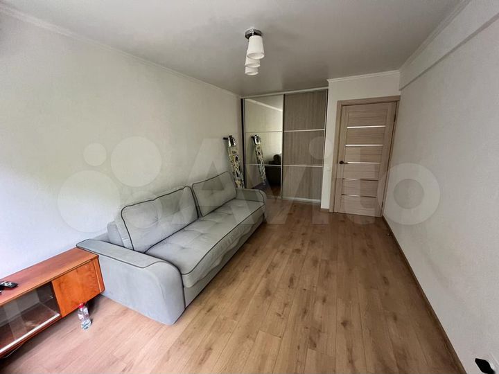2-к. квартира, 54 м², 4/5 эт.