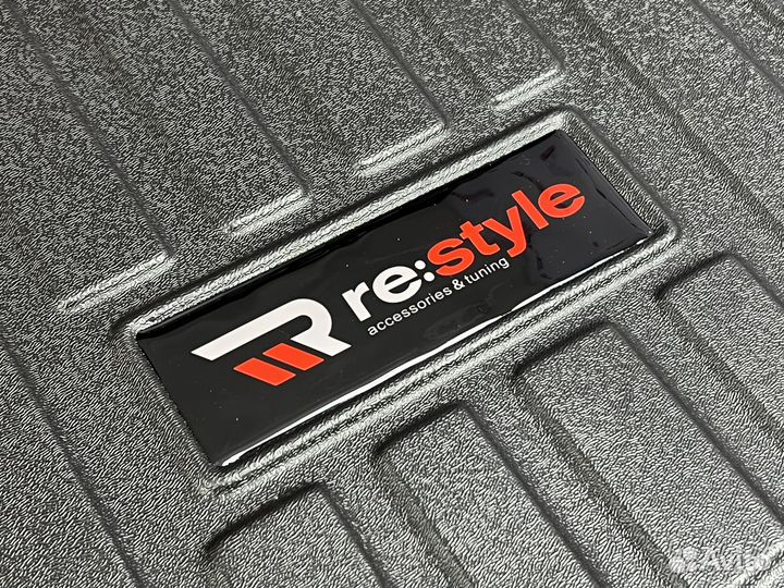 Коврик багажника Restyle Crown 09-17г Черные