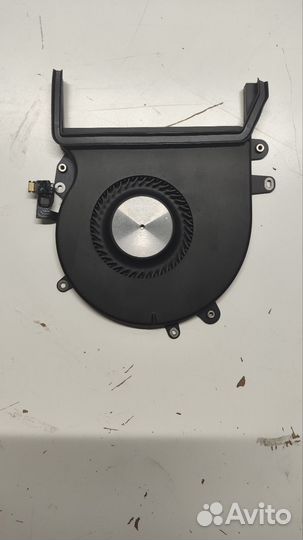 Вентилятор левый от macbook pro 16 2019