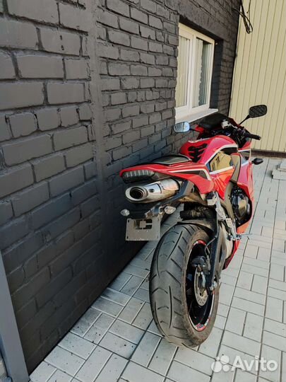 Honda cbr600rr 2018
