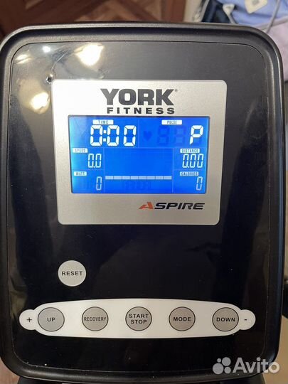 Эллиптический тренажер York Fitness Aspire 52056