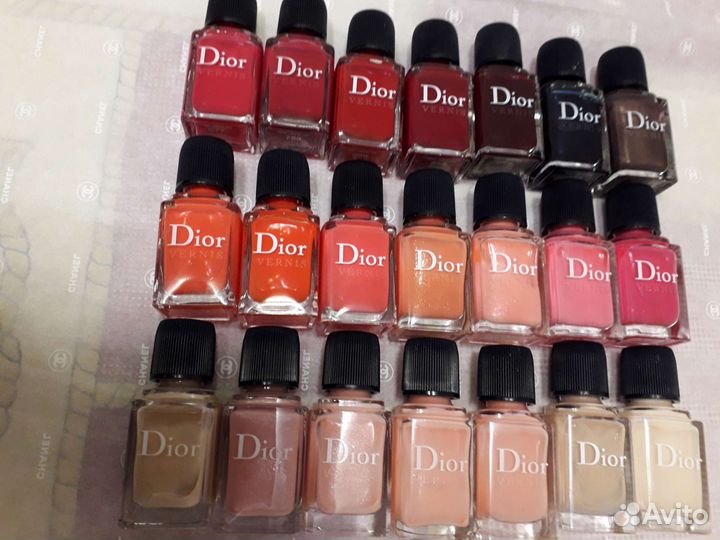 Лак лдля ногтей