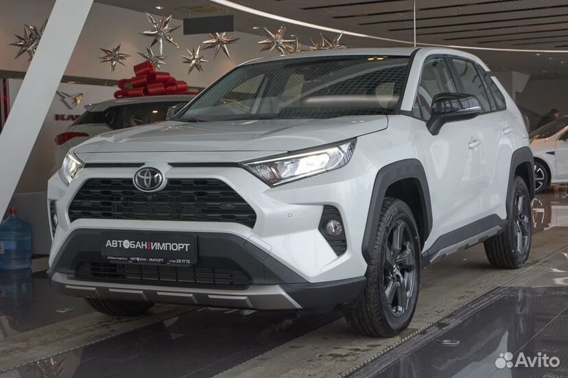 Toyota RAV4 2.0 CVT, 2024