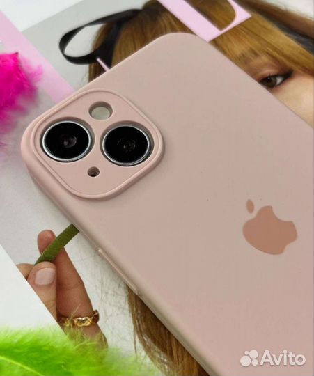 Чехол на iPhone 14