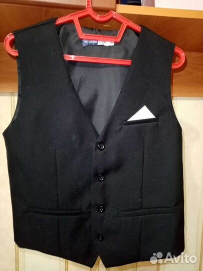 Жилетка для мальчика 146