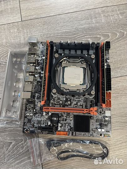 Комплект Intel Xeon E5 2666 v3 X99 DDR4 16gb