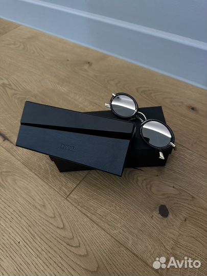 Солнцезащитные очки женские Dior