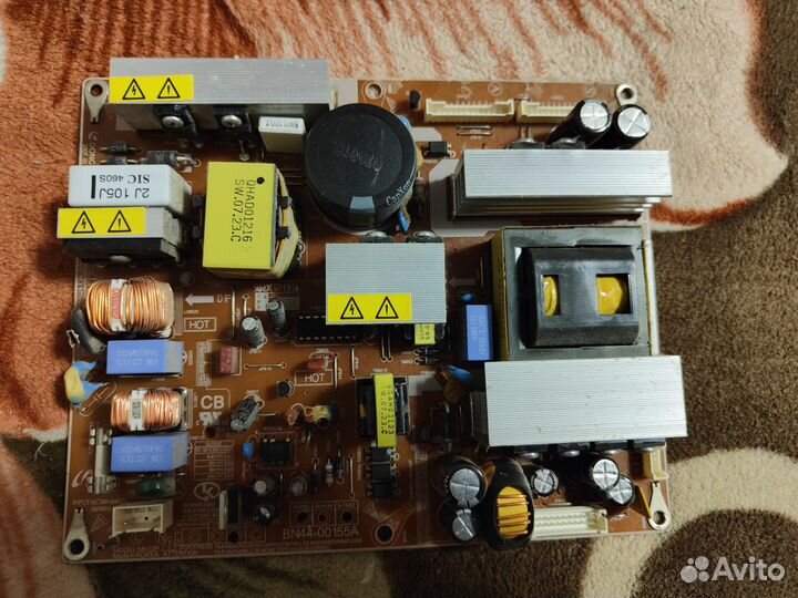 Платы от телевизора LE32R82B