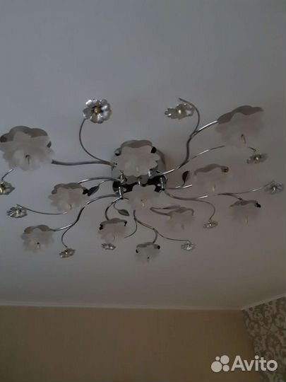 Люстра потолочная