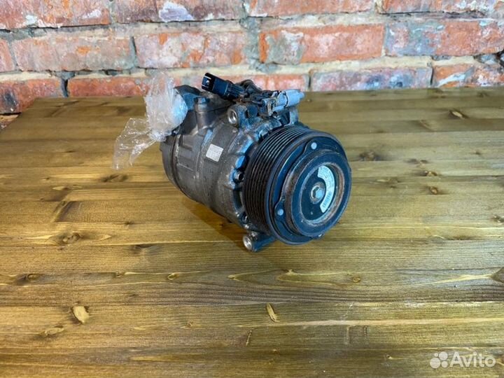 Компрессор кондиционера передний Bmw 5 F11 N52B30