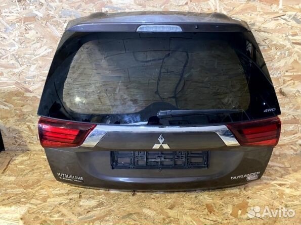 Дверь багажника Mitsubishi Outlander 3