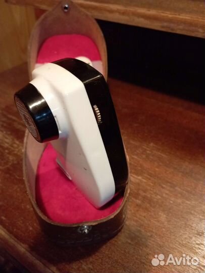 Старинный бритвенный станок