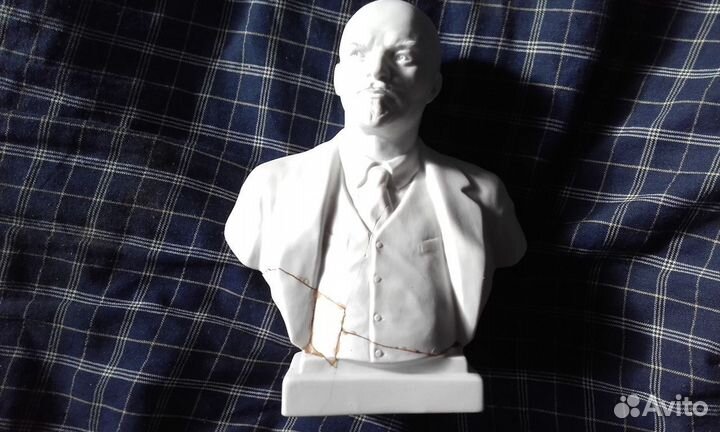 Бюст Ленина СССР