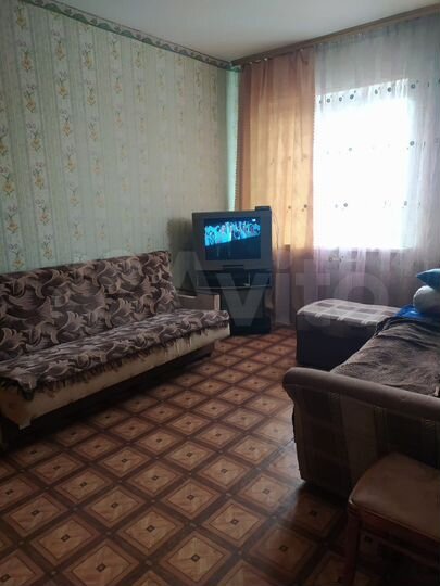 2-к. квартира, 50 м², 1/3 эт.