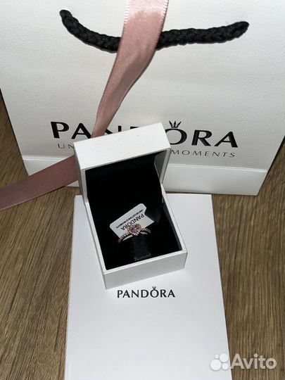 Pandora кольцо сердце