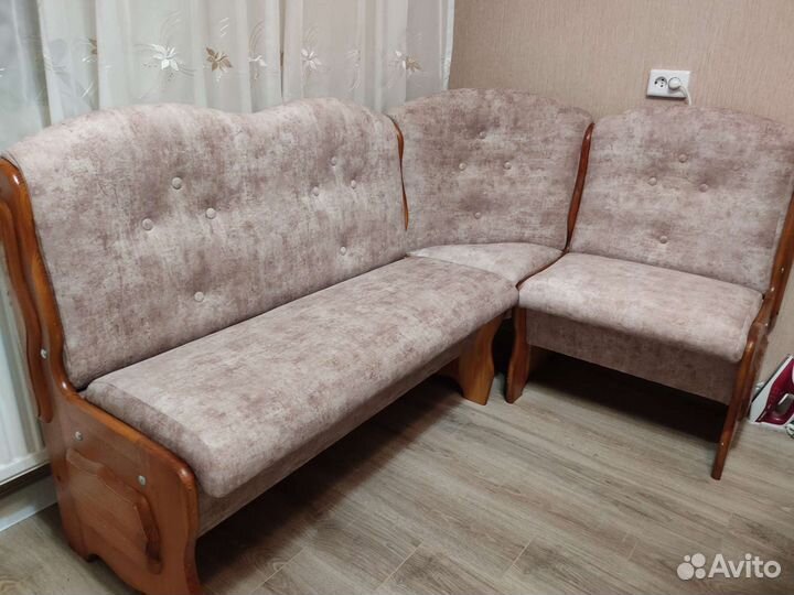 Перетяжка и обивка мебели на дому