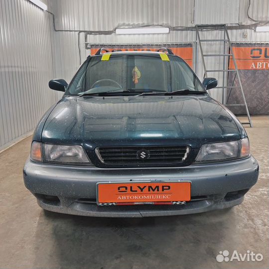 Стекло лобовое переднее Suzuki Cultus GC21W G15A