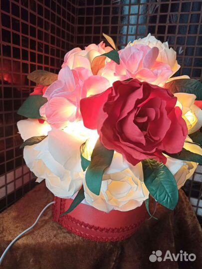 Светильник из изолона