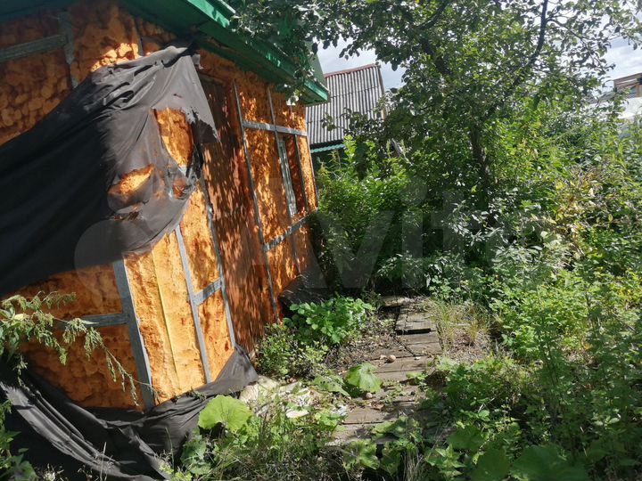 Дача 20 м² на участке 5,5 сот.